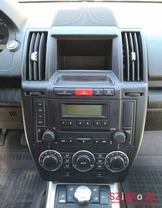 2010' Land Rover Freelander photo #4