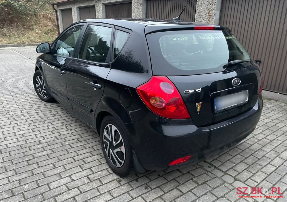 2007' Kia Ceed photo #5