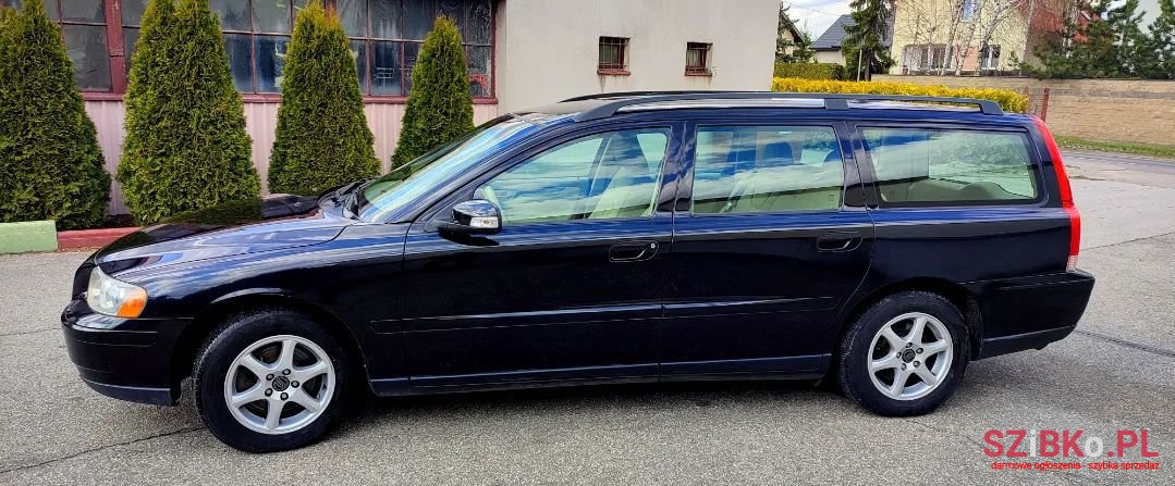 2006' Volvo V70 photo #2