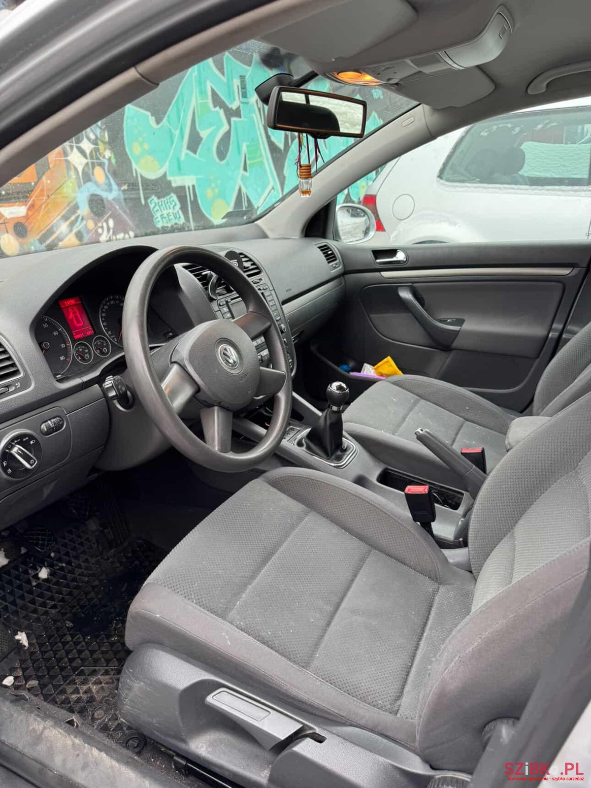 2005' Volkswagen Golf V photo #5