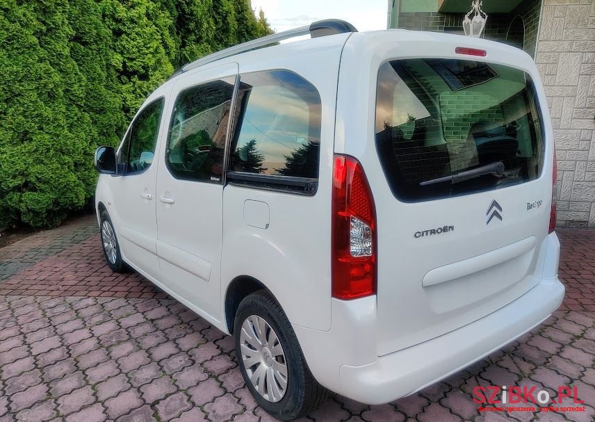 2010' Citroen Berlingo photo #6
