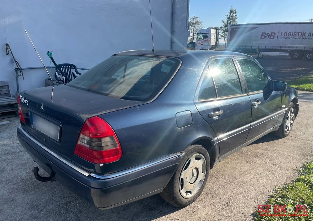 1997' Mercedes-Benz C-Class 220 D photo #4