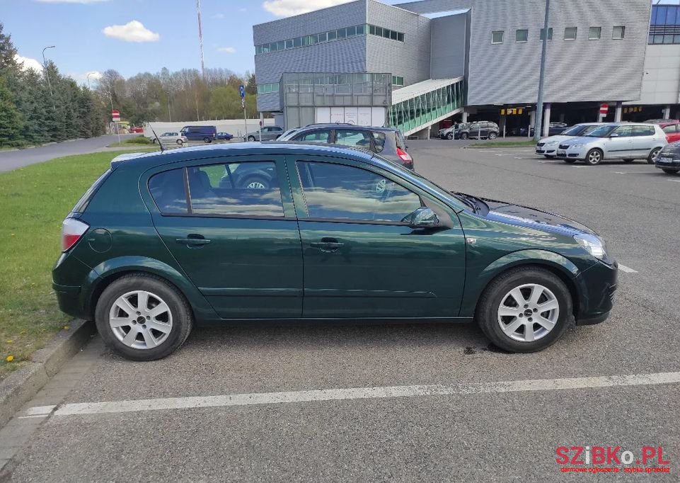 2004' Opel Astra photo #4