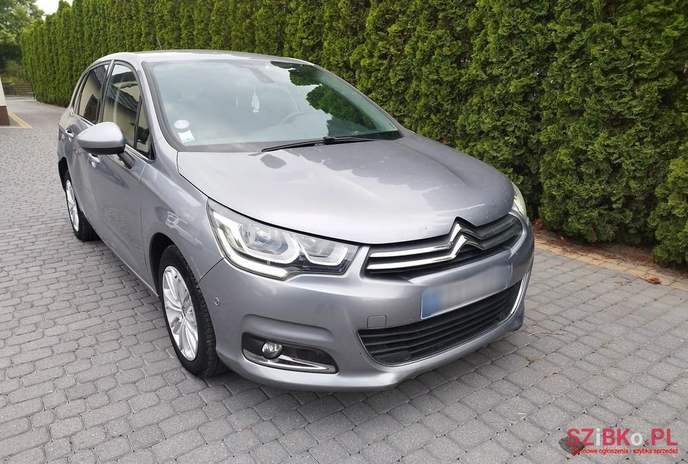 2017' Citroen C4 photo #4