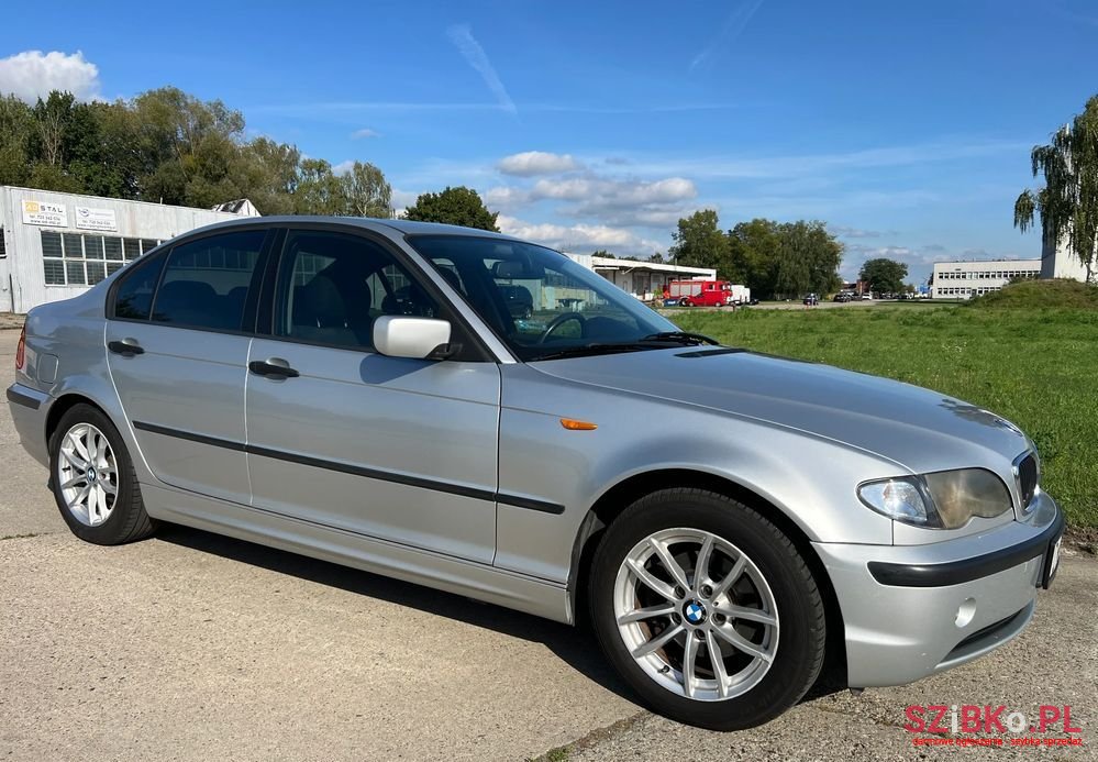 2005' BMW 3 Series 316I photo #5
