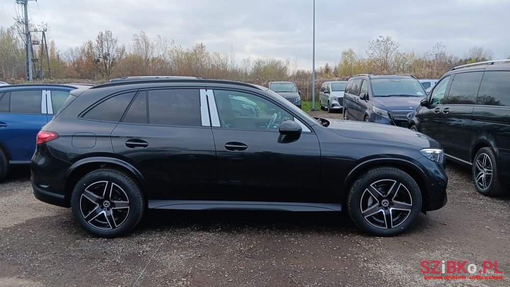 2024' Mercedes-Benz GLC photo #1