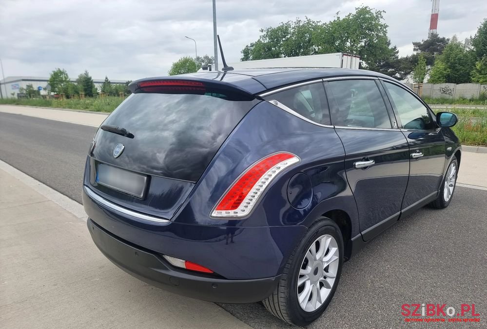 2009' Lancia Delta 1.6 Mj Silver photo #3