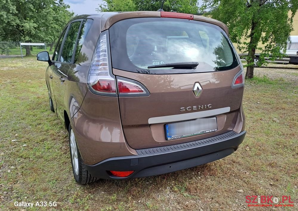 2014' Renault Scenic 1.6 16V 110 Paris photo #5