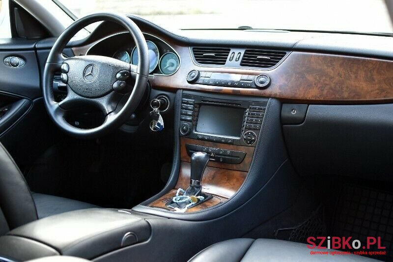 2006' Mercedes-Benz CLS350 photo #6