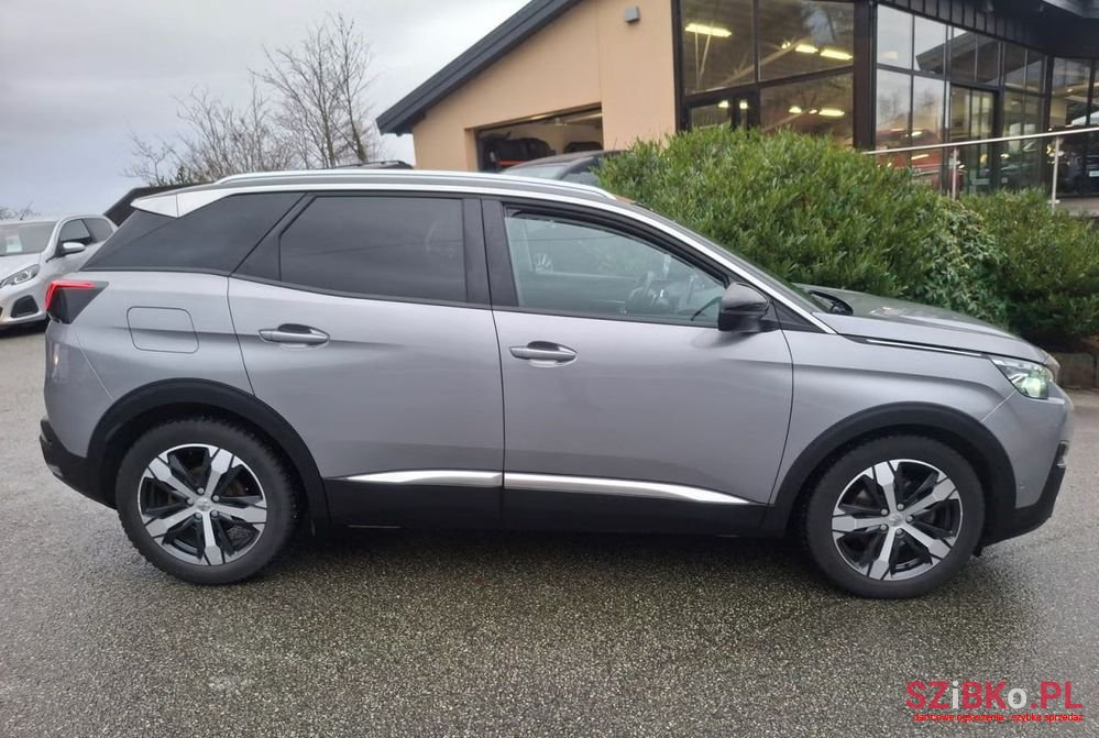 2017' Peugeot 3008 photo #5