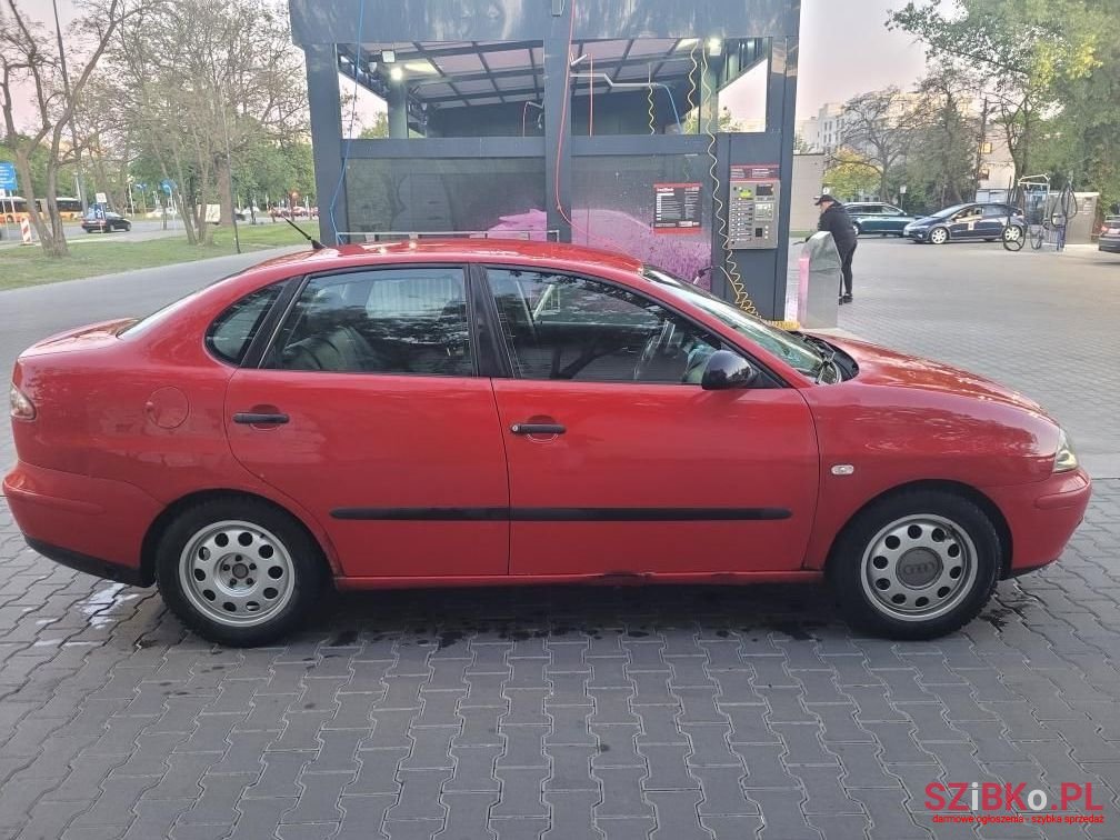 2006' SEAT Cordoba photo #3