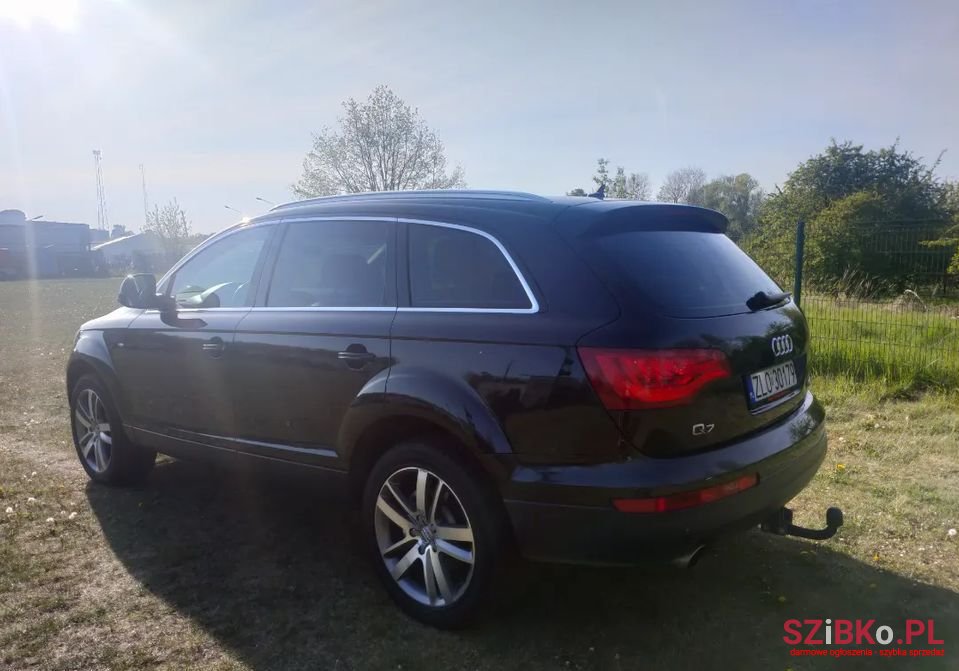 2007' Audi Q7 photo #3