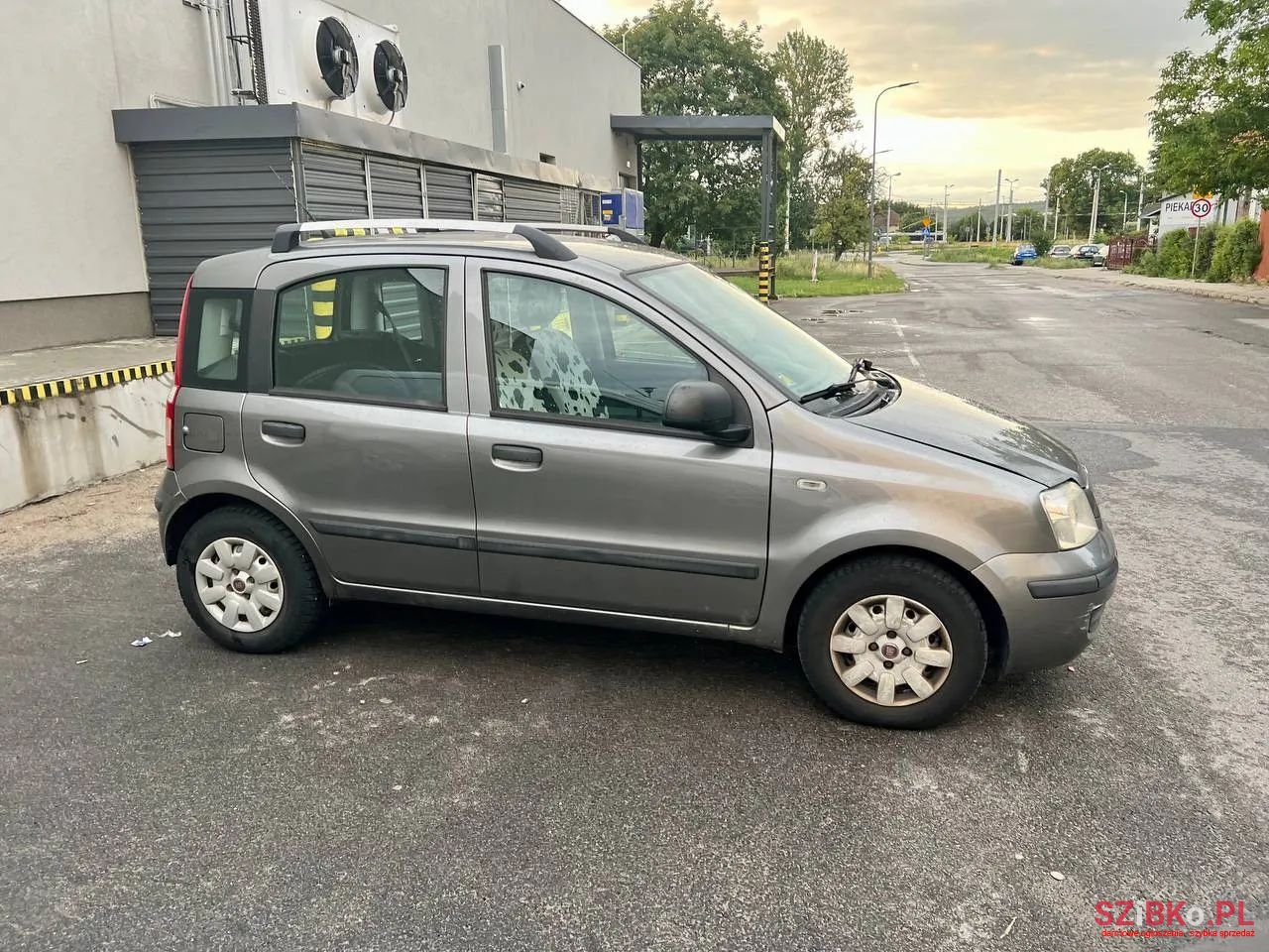2010' Fiat Panda photo #5