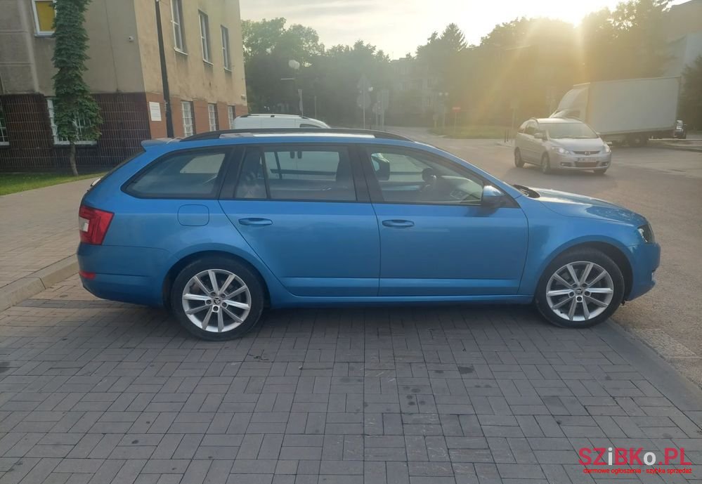 2015' Skoda Octavia 1.8 Tsi Elegance photo #6