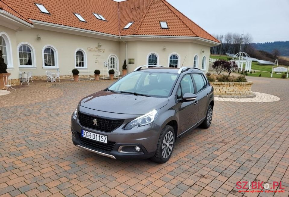 2018' Peugeot 2008 photo #1