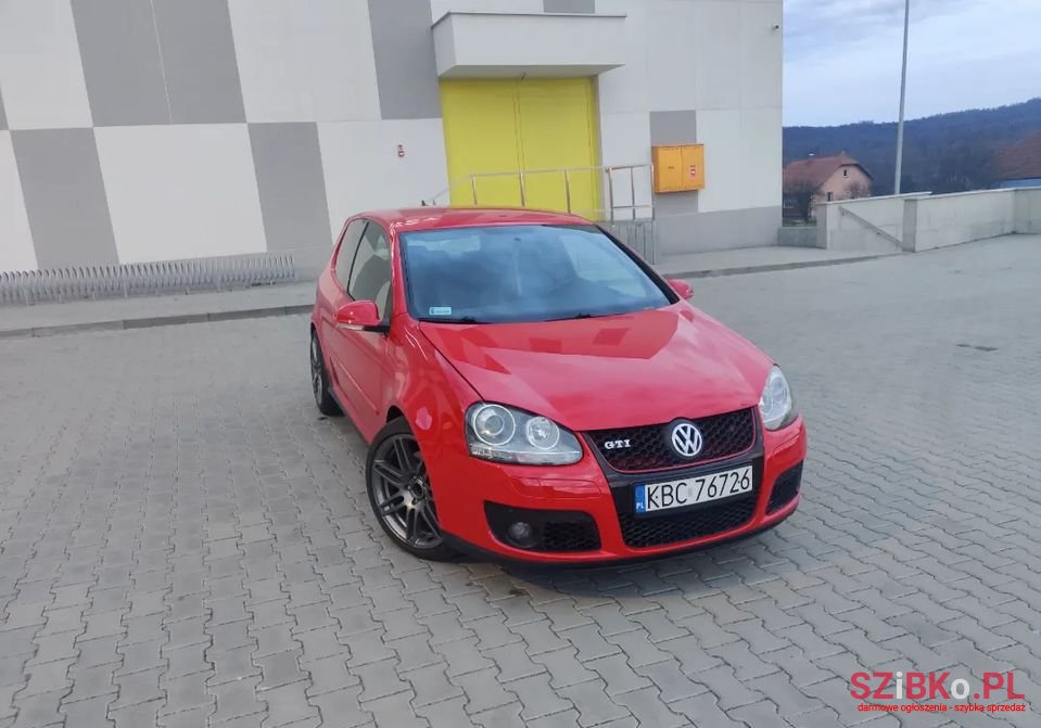 2009' Volkswagen Golf photo #4