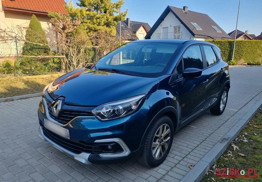 2019' Renault Captur photo #1