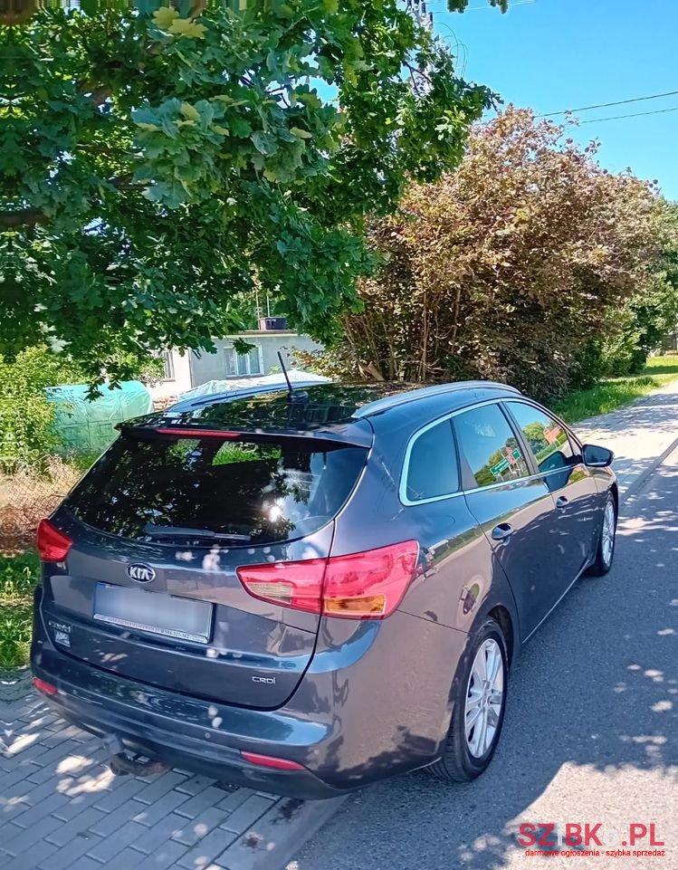 2013' Kia Ceed photo #2