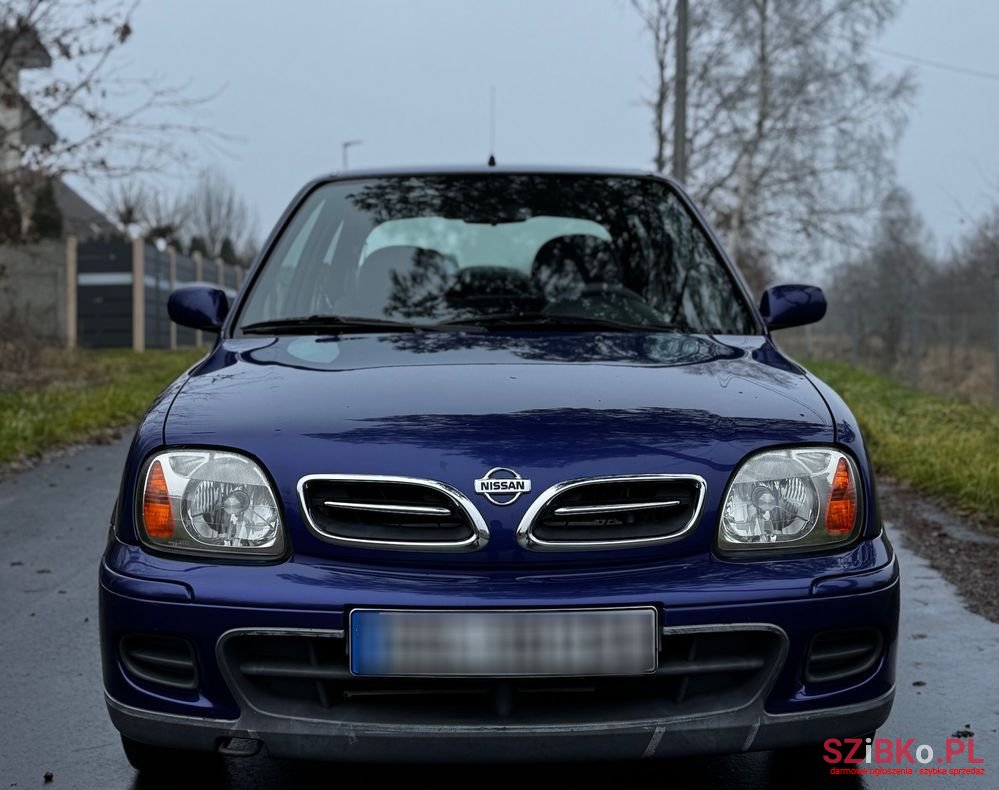 2002' Nissan Micra photo #2
