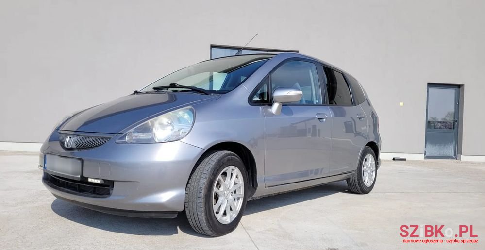 2005' Honda Jazz photo #3