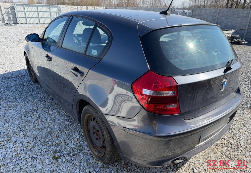 2008' BMW 1 Series 116I photo #5