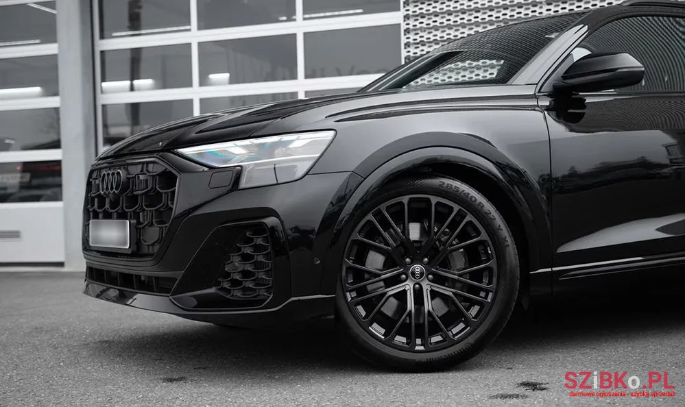 2024' Audi Q8 photo #3