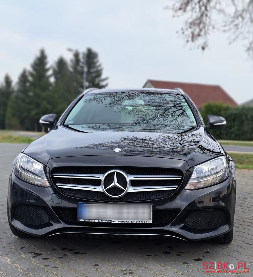 2014' Mercedes-Benz C-Class photo #3