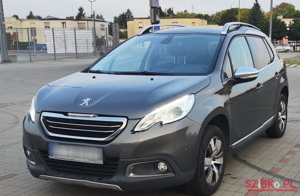 2015' Peugeot 2008 photo #1