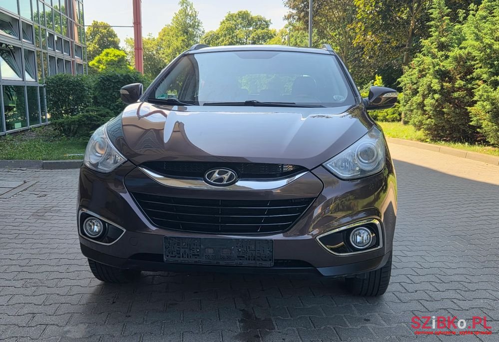 2011' Hyundai ix35 2.0 Premium 2Wd photo #4