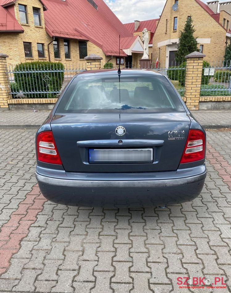 2008' Skoda Octavia 1.6 Tour photo #3