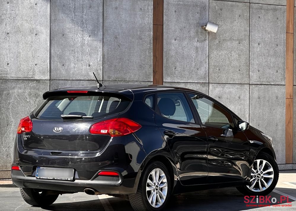 2013' Kia Ceed photo #3