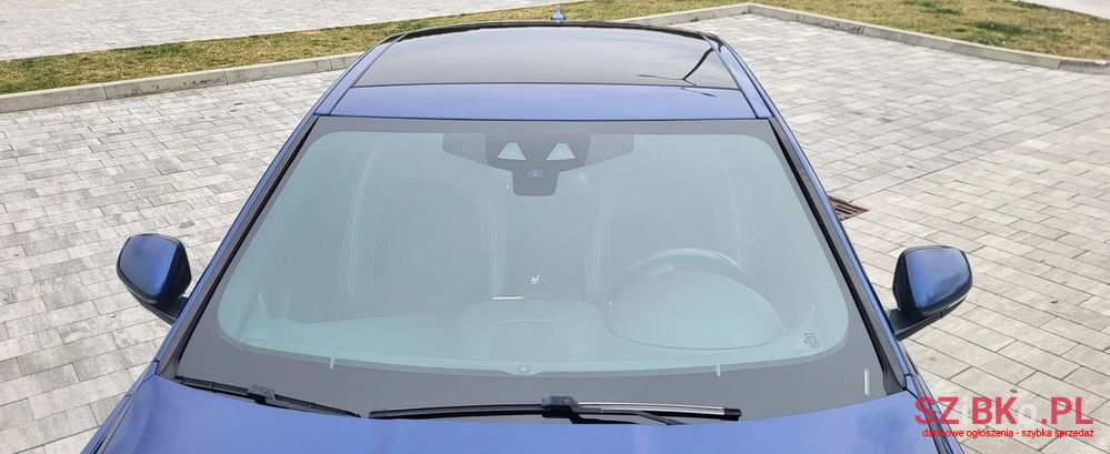 2016' Jaguar XE 2.0 D R-Sport photo #6