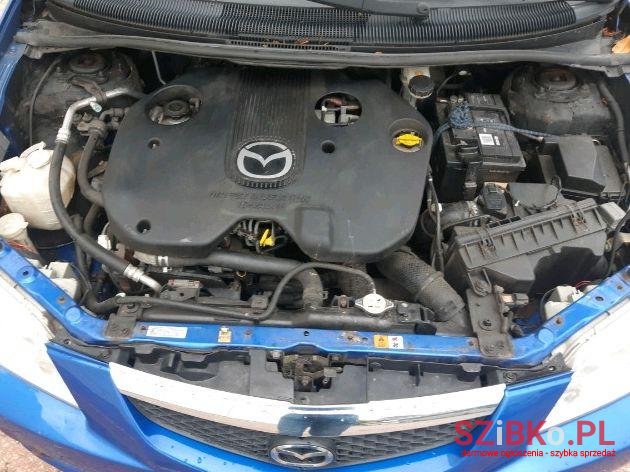 2004' Mazda Premacy photo #4