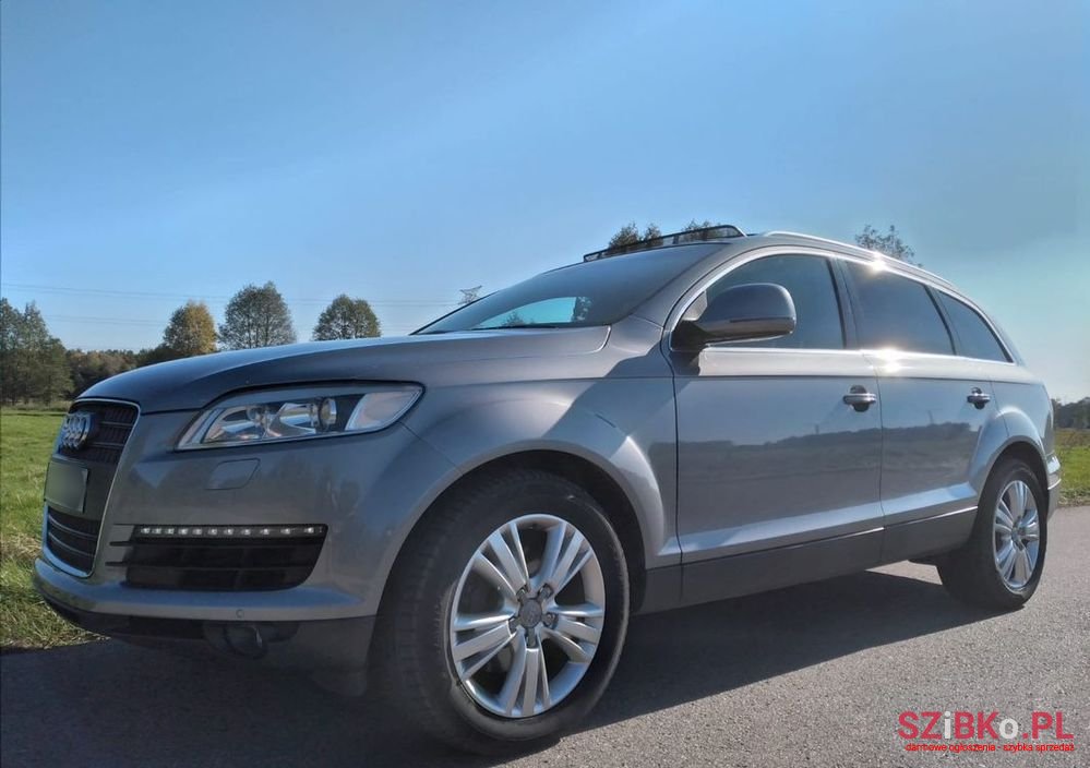 2007' Audi Q7 photo #3