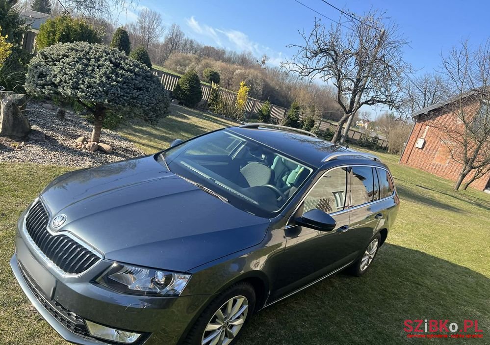 2015' Skoda Octavia photo #1