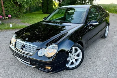 2006' Mercedes-Benz C-Class