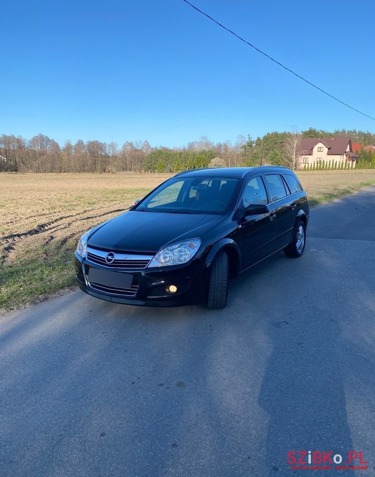 2007' Opel Astra Cosmo photo #1