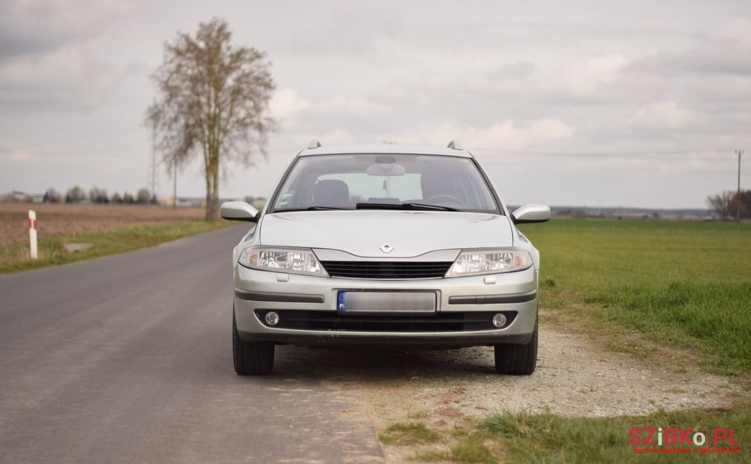 2004' Renault Laguna photo #2