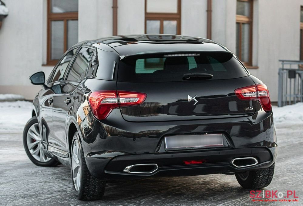 2017' Citroen DS5 photo #2