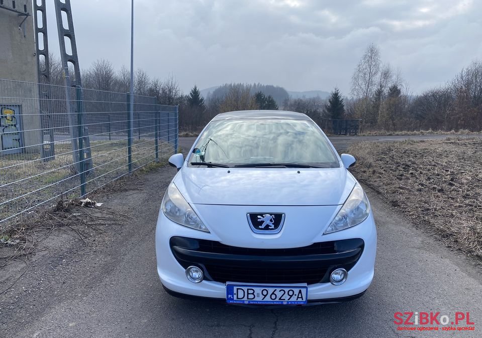 2008' Peugeot 207 photo #2