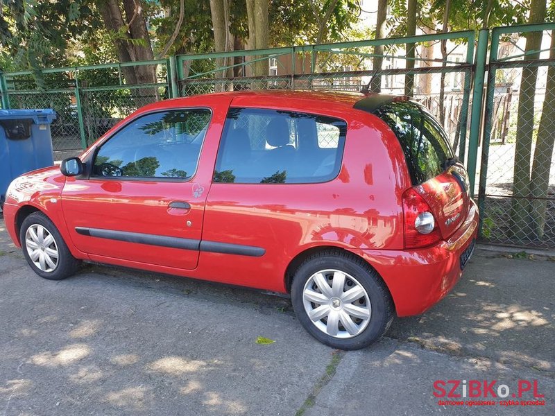 2007' Renault Clio 1.2 Campus Access photo #4