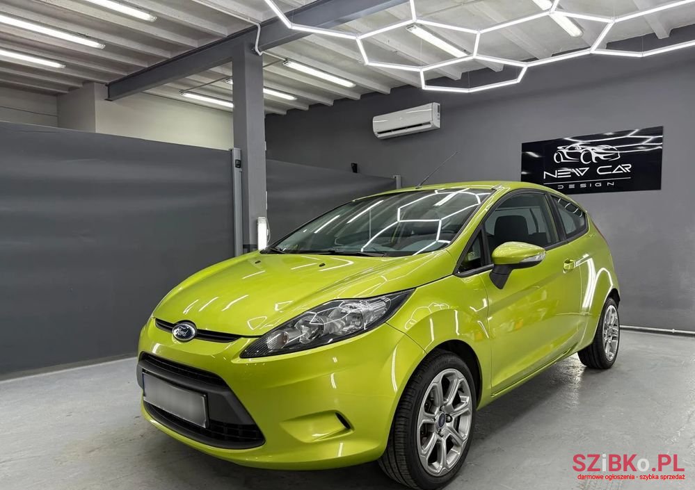 2009' Ford Fiesta 1.25 Titanium photo #2