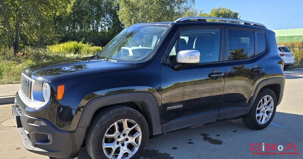 2015' Jeep Renegade photo #5