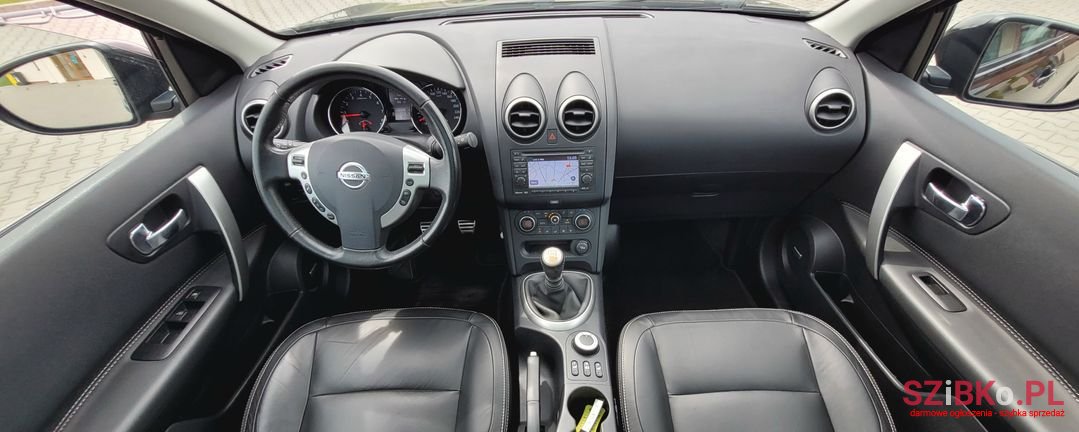 2013' Nissan Qashqai Tekna photo #5