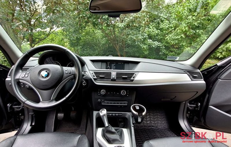 2011' BMW X1 Xdrive18D photo #6