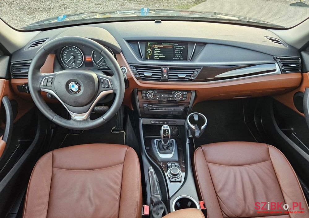 2015' BMW X1 Xdrive18D Xline photo #5