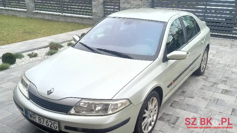 2002' Renault Laguna photo #1