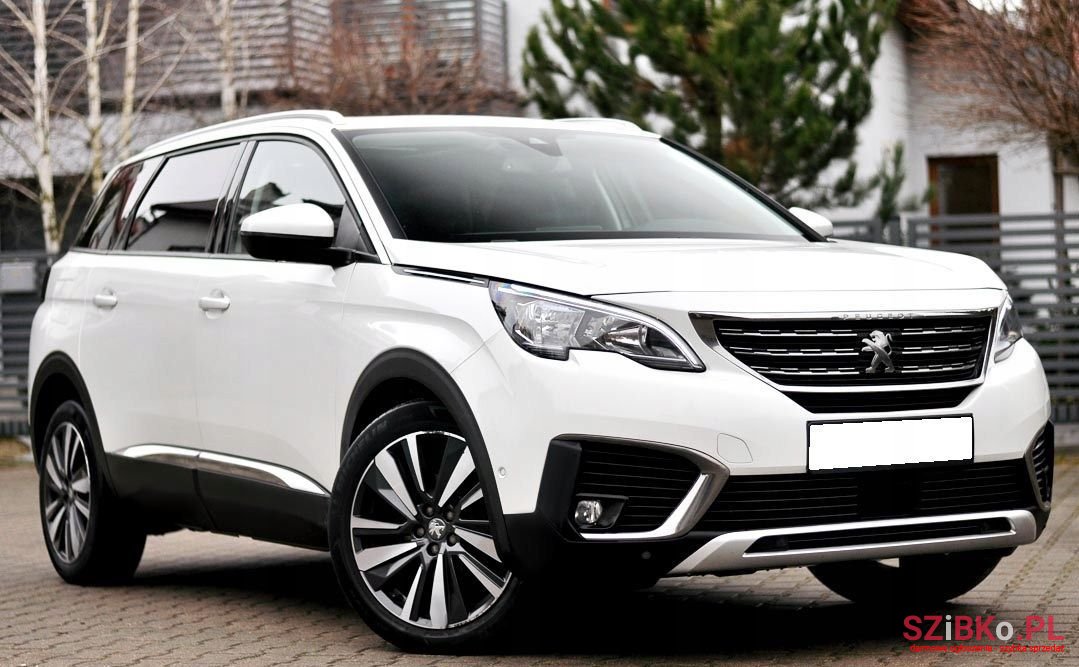 2018' Peugeot 5008 photo #5
