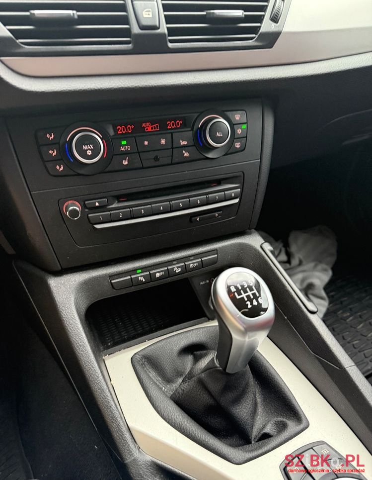 2012' BMW X1 Xdrive20D photo #5