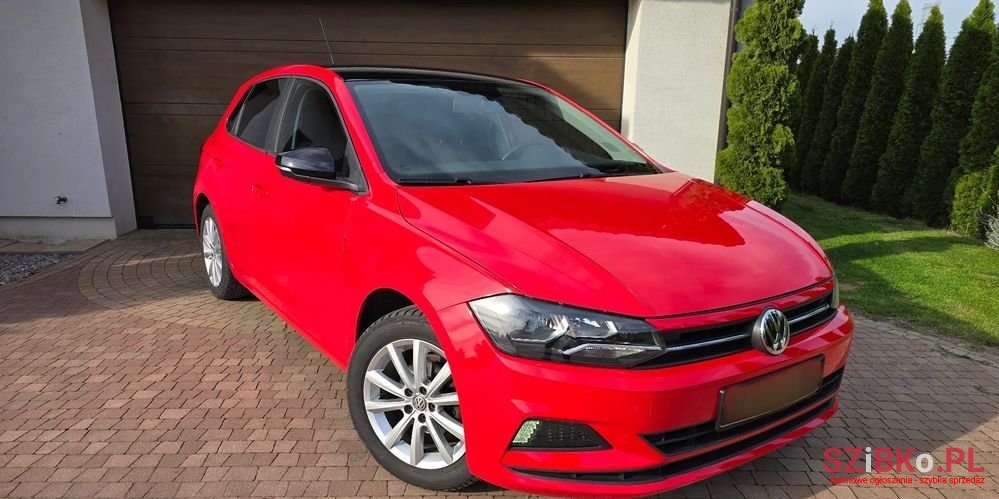 2018' Volkswagen Polo photo #1
